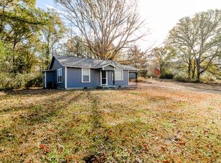 127 Lindsey Rd, Alexander City, AL 35010