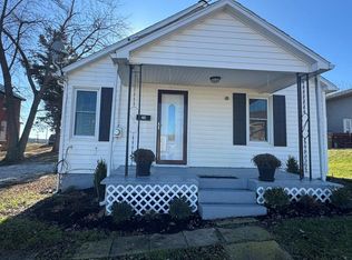 714 E 4th St, Milan, MO 63556