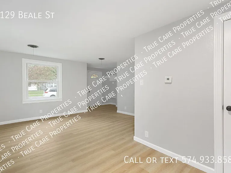 1129 Beale St — Photo 11