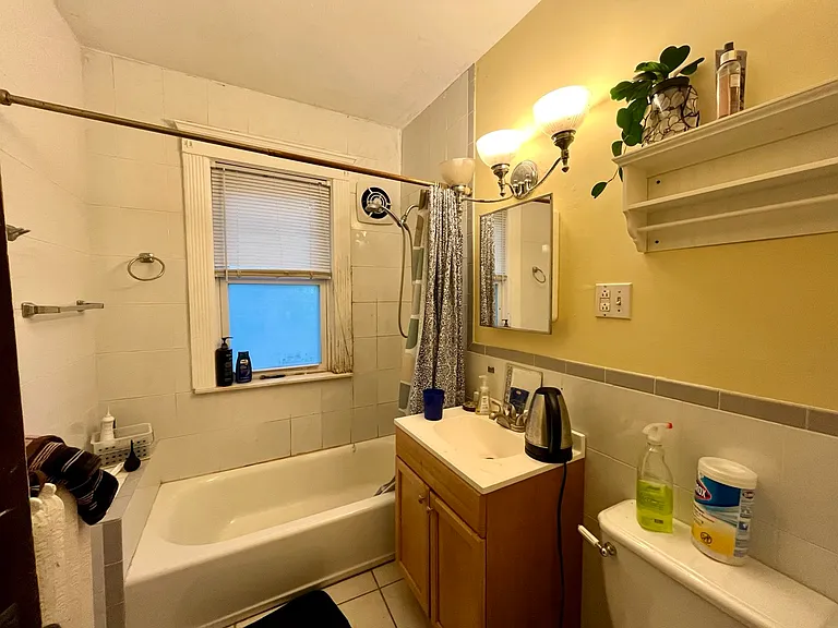 37 Clark St #2 — Photo 3