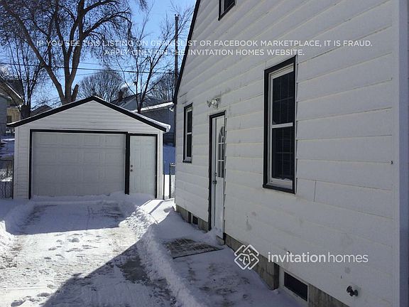 3rd image of 2150 Nokomis Ave