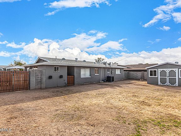 4th image of 9042 E MARGUERITE Avenue