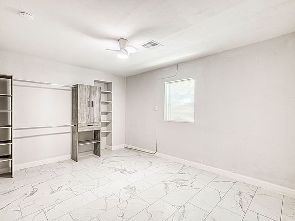 5th image of 3423 Rivera Ave