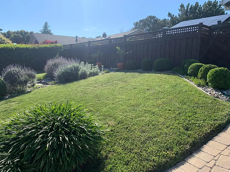 10 Enterprise Dr — Photo 3