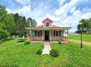 51 Morning Side Dr, Masontown, WV 26542