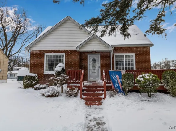 113 Clearvale Dr, Cheektowaga, NY 14225