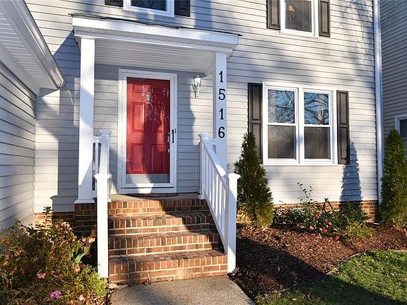 2nd image of 1516 Notley Dr