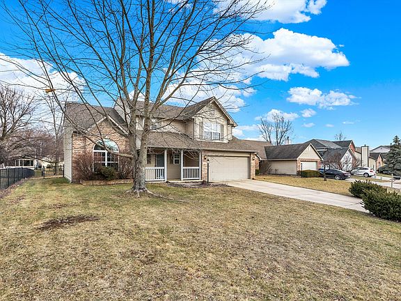 2nd image of 417 Garden Grace Dr