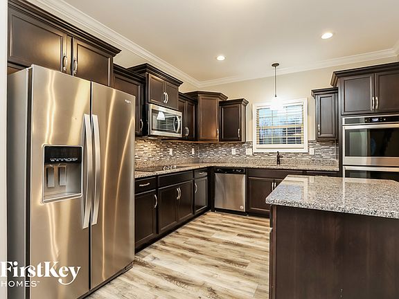 5th image of 1035 Terraceside Cir