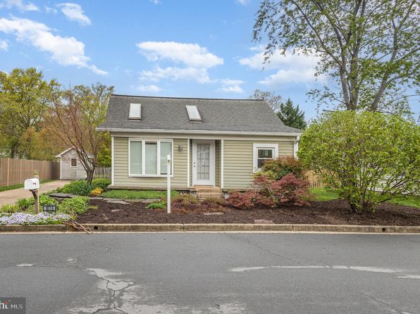 1616 S Oakland St, Arlington, VA 22204