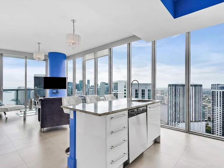 888 Biscayne Blvd #4701 — Photo 6