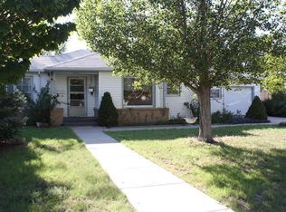 1029 S Van Buren St, Hugoton, KS 67951