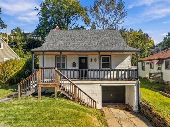 2135 Swallow Hill Rd, Pittsburgh, PA 15220