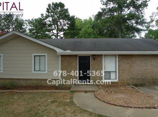 891 Doeskin Dr NW, Conyers, GA 30012