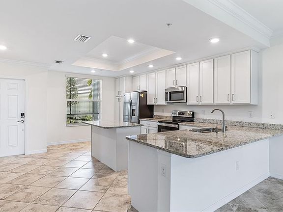 4th image of 43051 Greenway BLVD #818