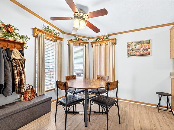 4th image of 34 Jess Ln