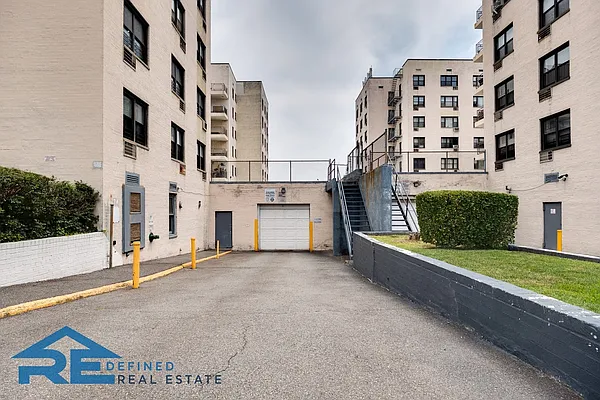 Sold by Redefined Real Estate | media 21