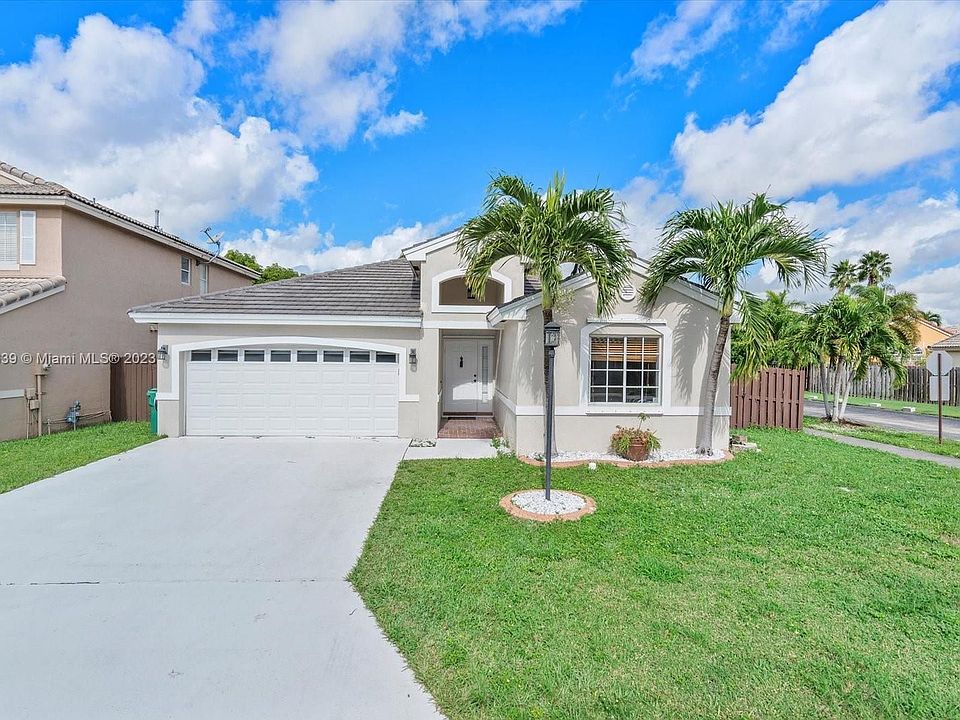 15831 SW 85th Ln Miami FL | Zillow