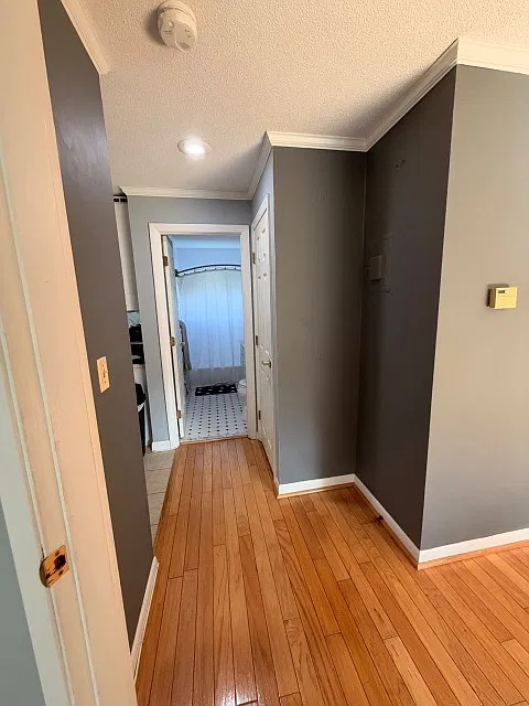 Hall way to the Beth Room
