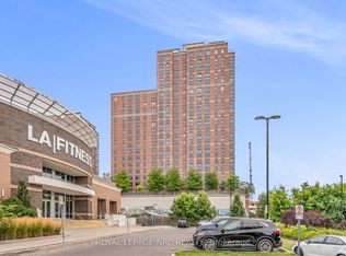 60 Heintzman St #933, Toronto, ON M6P5A1