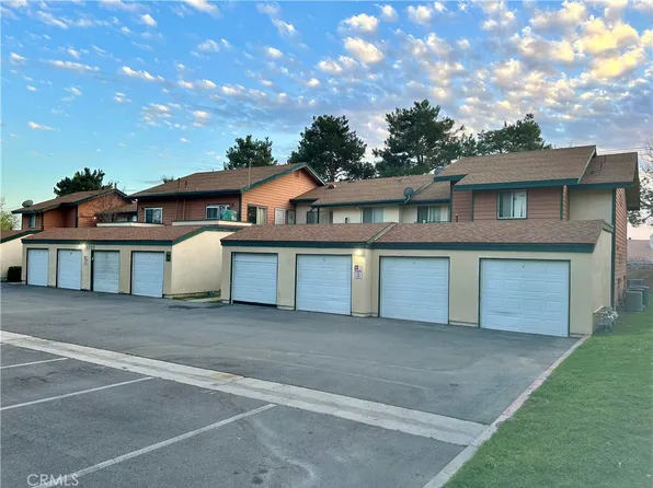 2655 Shadow Hills Dr APT 42, San Bernardino, CA 92407