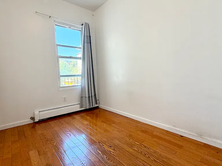 2103 70th St #2F — Photo 6