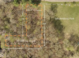 101 Hazel St E, Stillwater, MN 55082