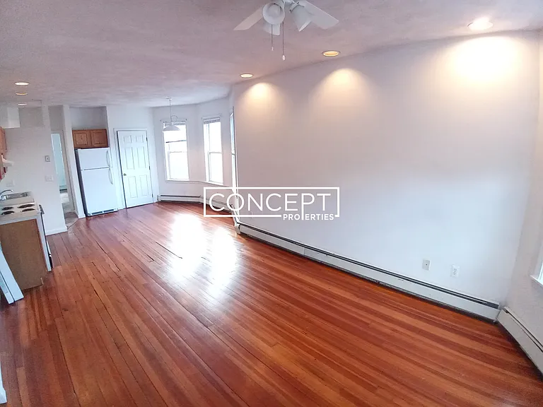 58 Mansfield St #3 — Photo 16