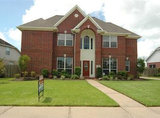 3618 Pemberton Dr, Pearland, TX 77584