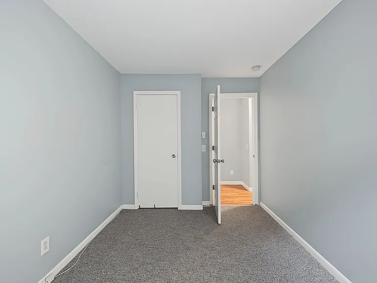 6 Irving Pl #3C — Photo 16