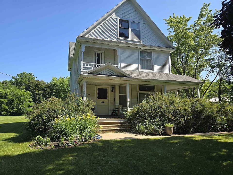 1st image of 114 W Mill St