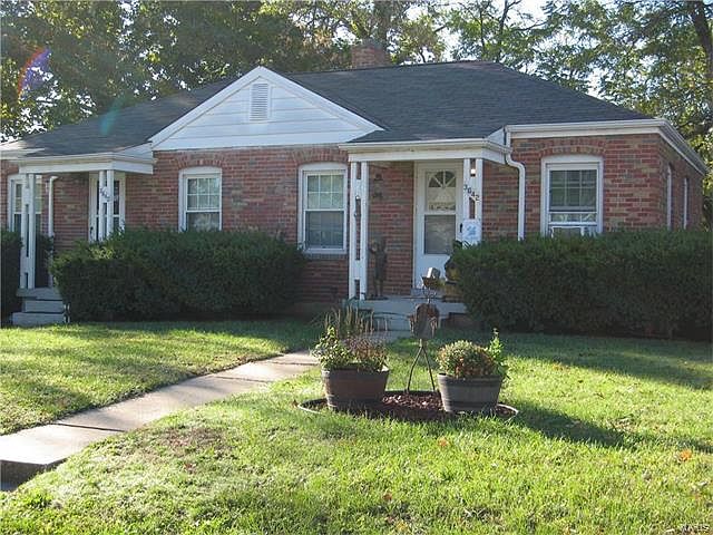 1st image of 3640 Saint Marguerite Ln