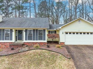 507 Huckleberry Dr, Little Rock, AR 72211