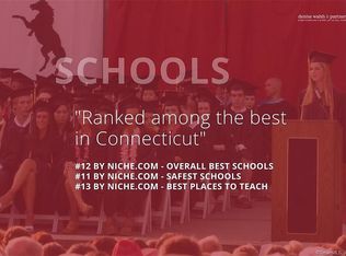 537 Toll House Ln, Fairfield, CT 06825