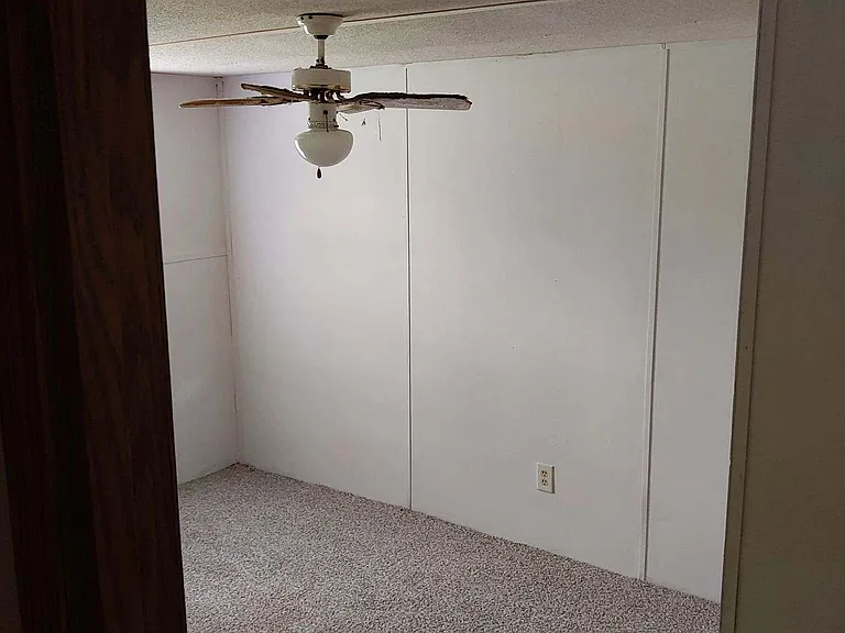 643 Oak Grove Rd — Photo 7