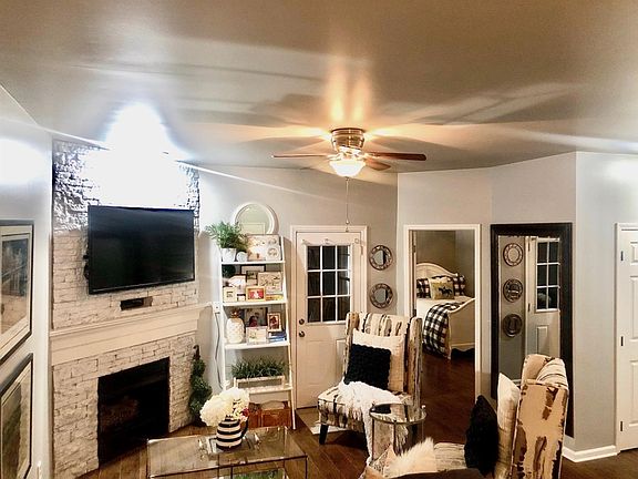 2nd image of 2484 Checkerberry Dr