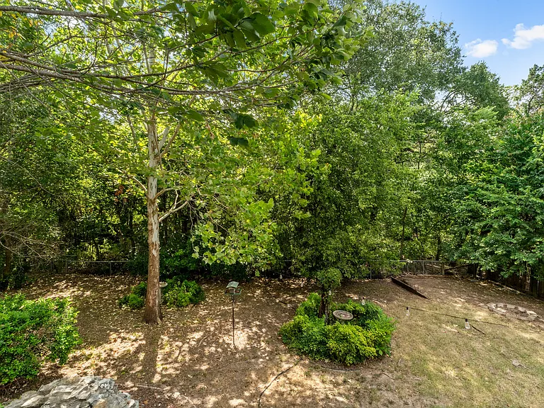 11809 Eubank Dr — Photo 26