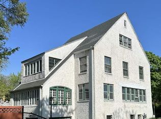 6900 S Euclid Ave, Chicago, IL 60649