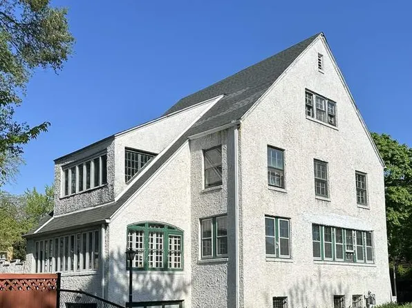 6900 S Euclid Ave, Chicago, IL 60649