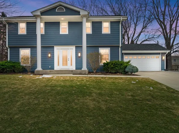 109 Holiday DRIVE, Wind Point, WI 53402