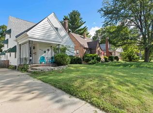 805 W Forrest Hill Ave, Peoria, IL 61604