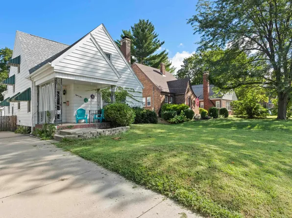 805 W Forrest Hill Ave, Peoria, IL 61604