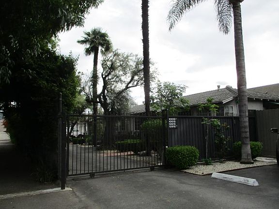2nd image of 10916 Blix St