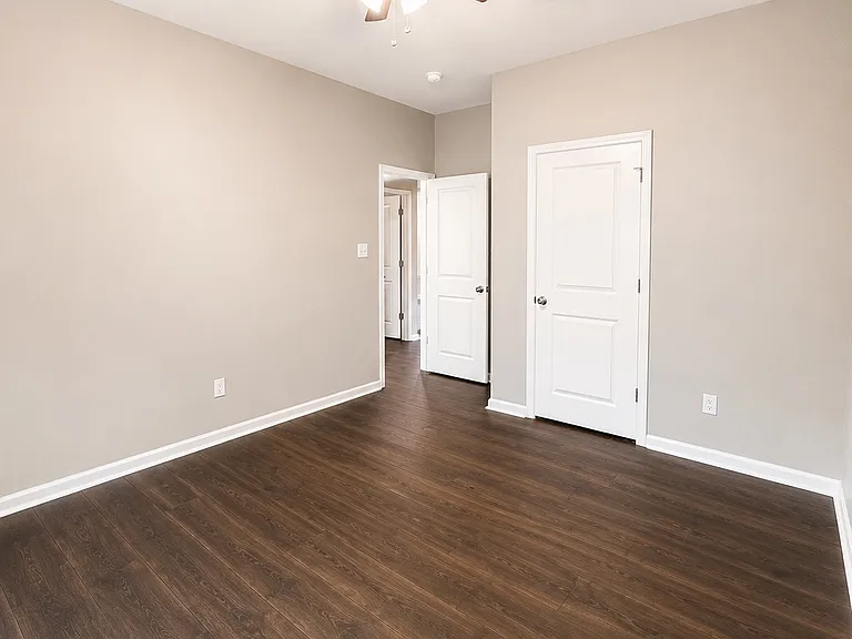 508 SW 4th St — Photo 8