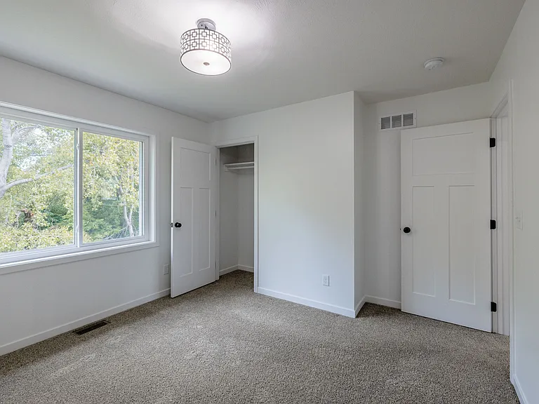 6204 Franciscan Dr — Photo 25
