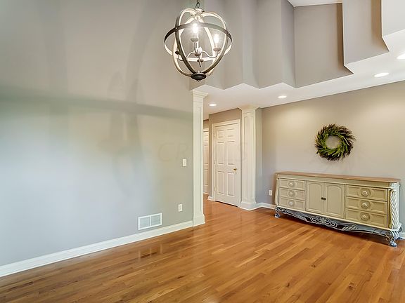 5th image of 6668 Bantry Ct #18C-66