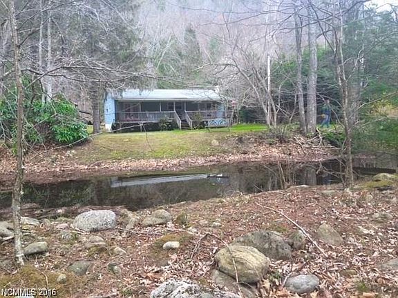 2nd image of 23 Mountain Meadow Ln