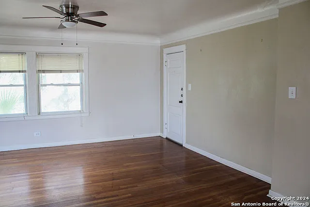 706 W French Pl #3 — Photo 7