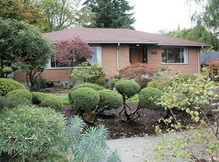 6834 42nd Ave NE, Seattle, WA 98115
