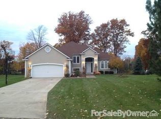 16360 Trotter Ln, Linden, MI 48451